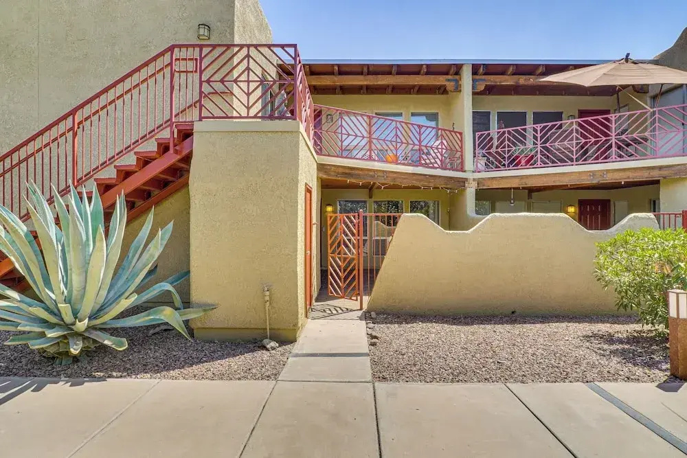 Pool & Hot Tub Access! Catalina Foothills Condo