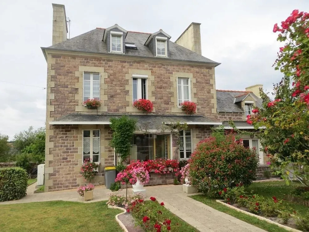 Voir la photo 1 — Maison du Carrec