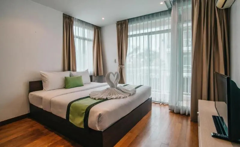 Standard Double room with balcony (full double bed)