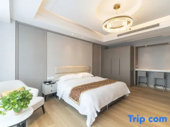 3 Bedrooms Executive Suite
