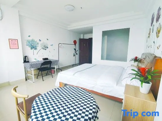 Standard Double room with mountain view (full double bed)