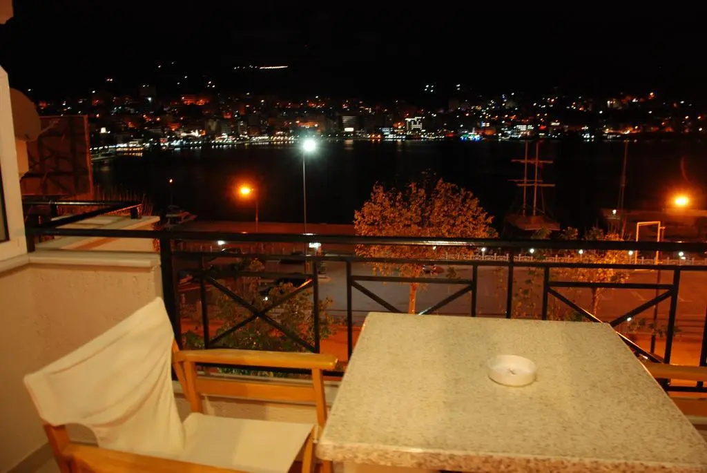 Standard Double room with balcony and with sea view (twin beds)