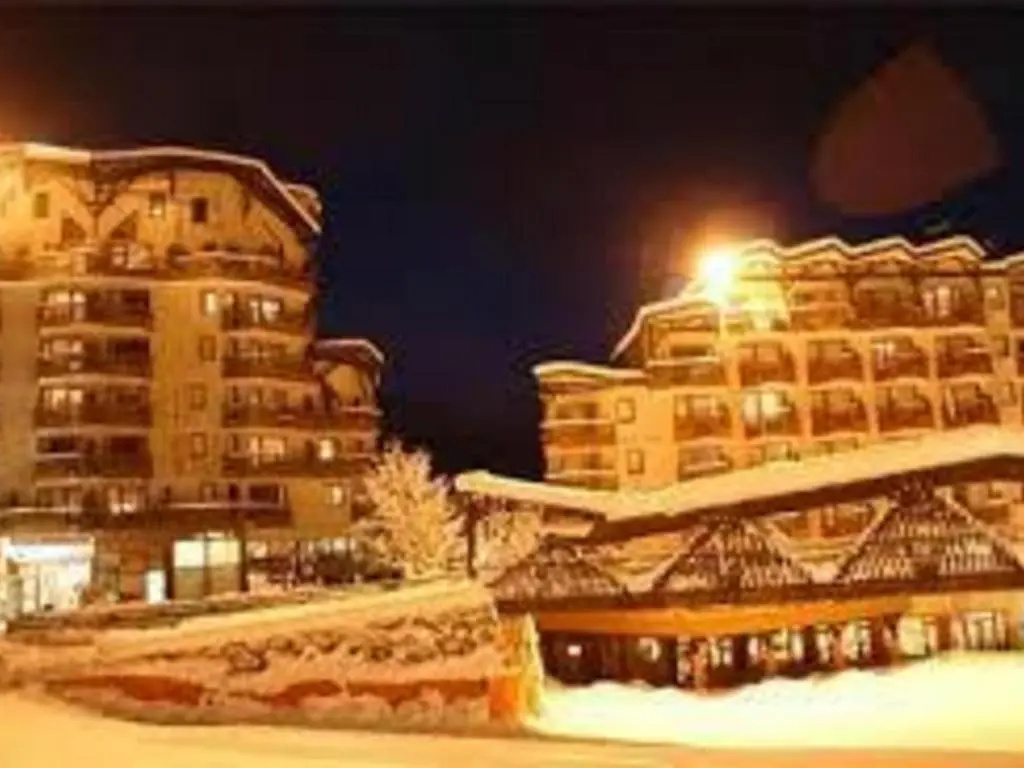 Appartement La Tania, 2 pièces, 4 personnes - FR-1-513-74