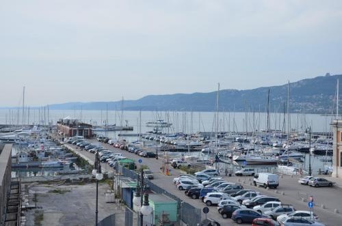 Beach & Waterfront