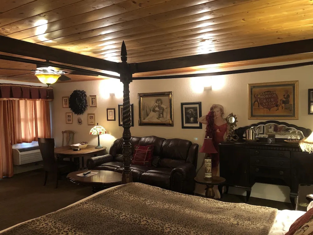 Echo Canyon Spa Resort (Adults Only) - Chambres