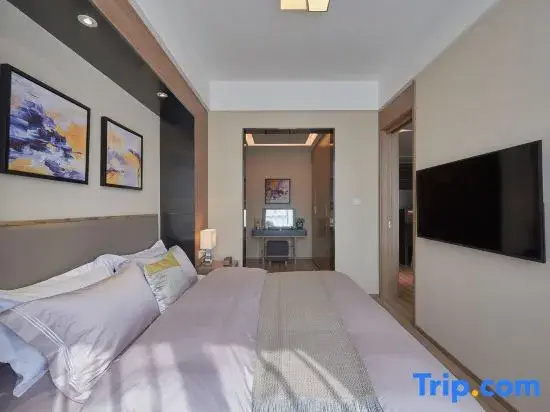 Luxury Suite