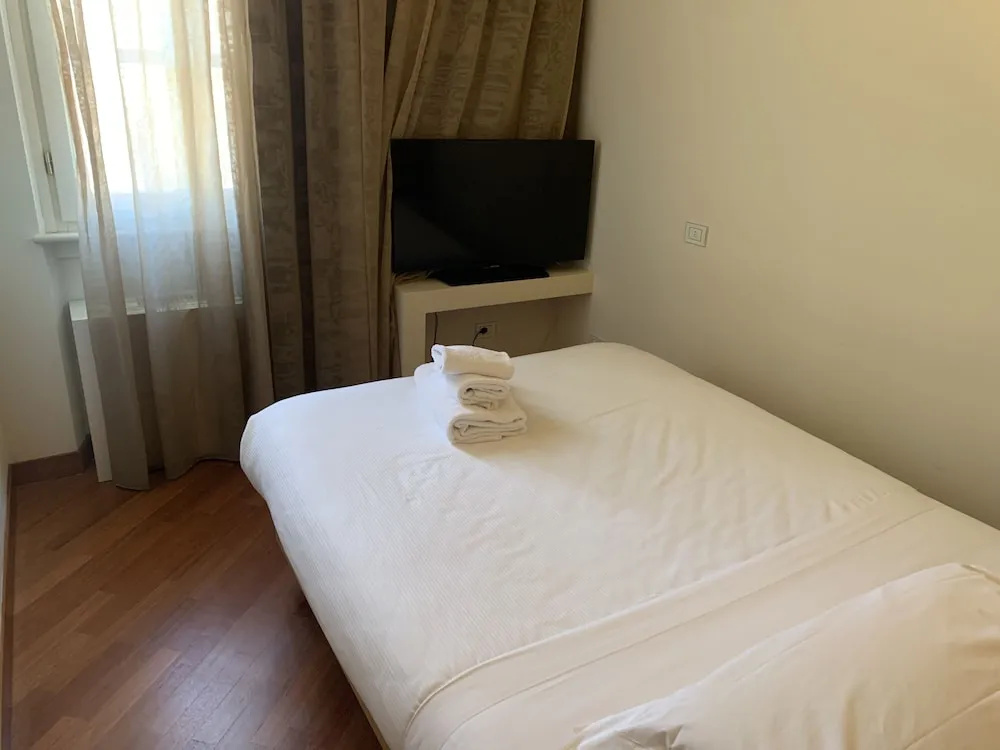 Hotel Embassy - Chambres