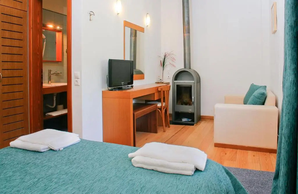 Kerasies Guesthouse - Chambres