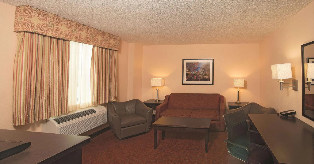 La Quinta Inn & Suites San Antonio Medical Center - Chambres