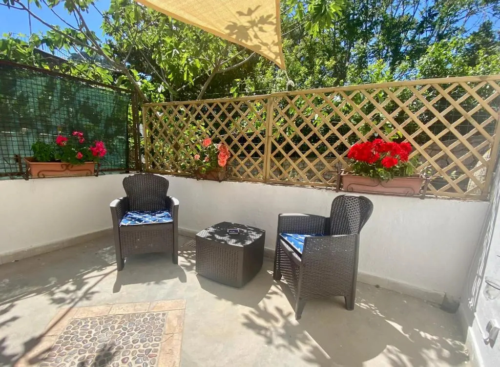 Villa Striano Capri - Guest House - Rooms Garden & Art
