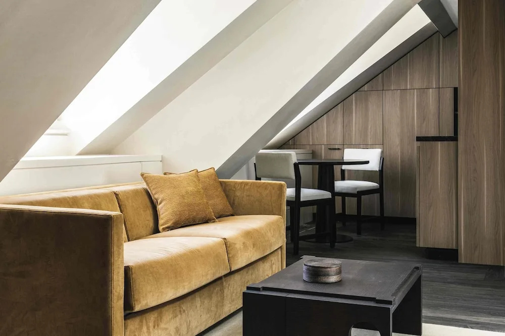 Mondovi Luxury Suites 29