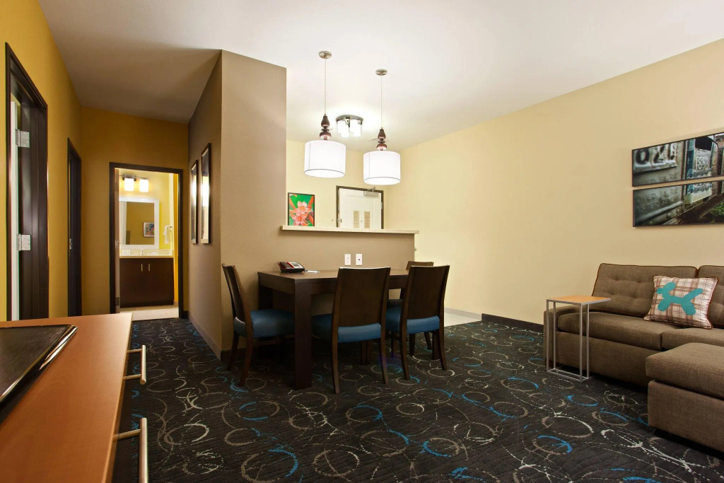 TownePlace Suites by Marriott Carlsbad - Chambres