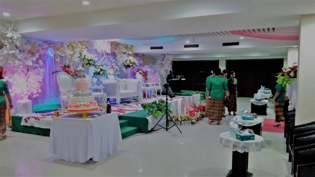 Hotel Mariat Sorong - Général