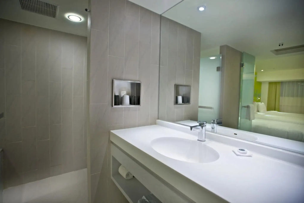 FX Hotel Kaohsiung Zhonghua Road Branch - Général