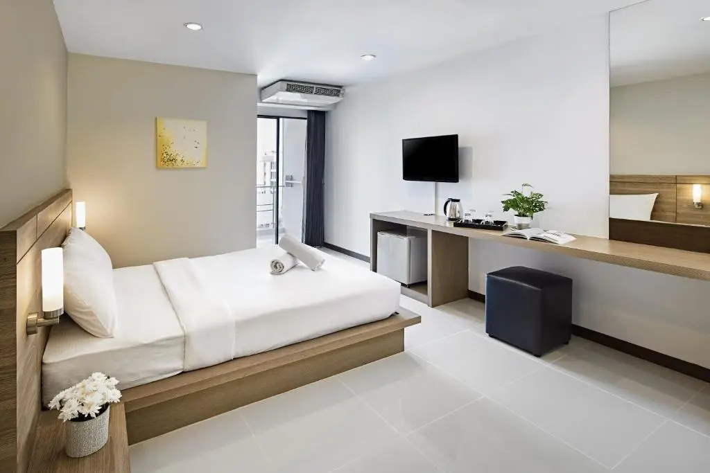 Standard Double room (full double bed)