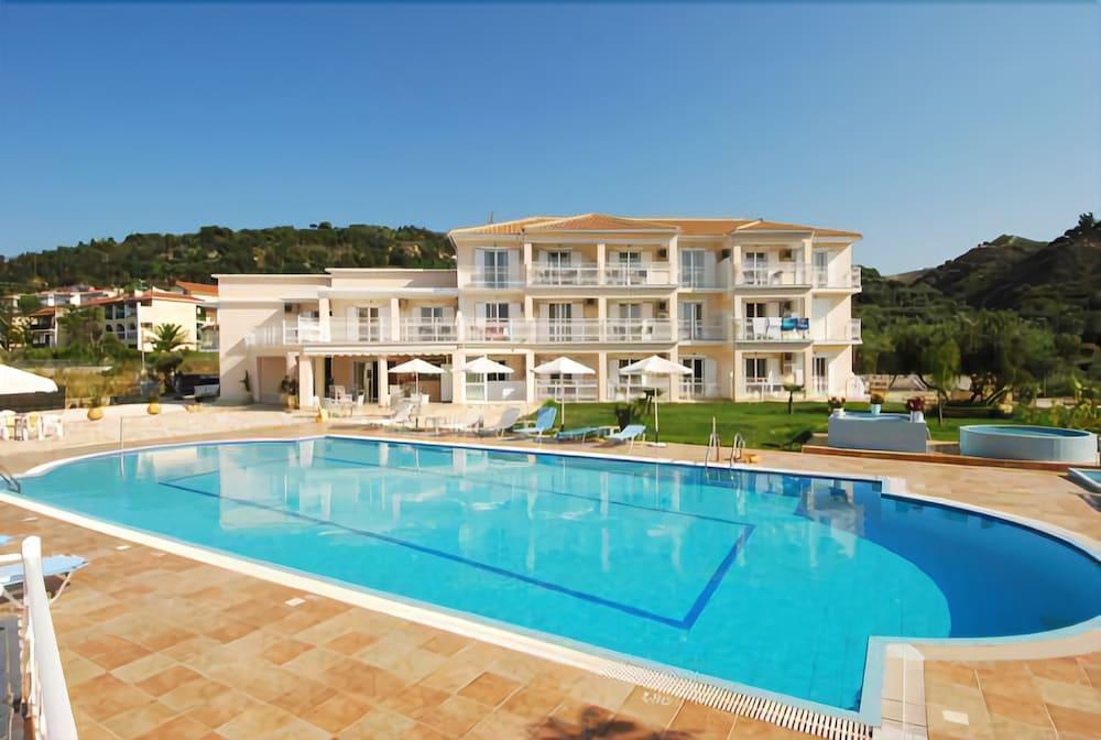 Elea Hotel
