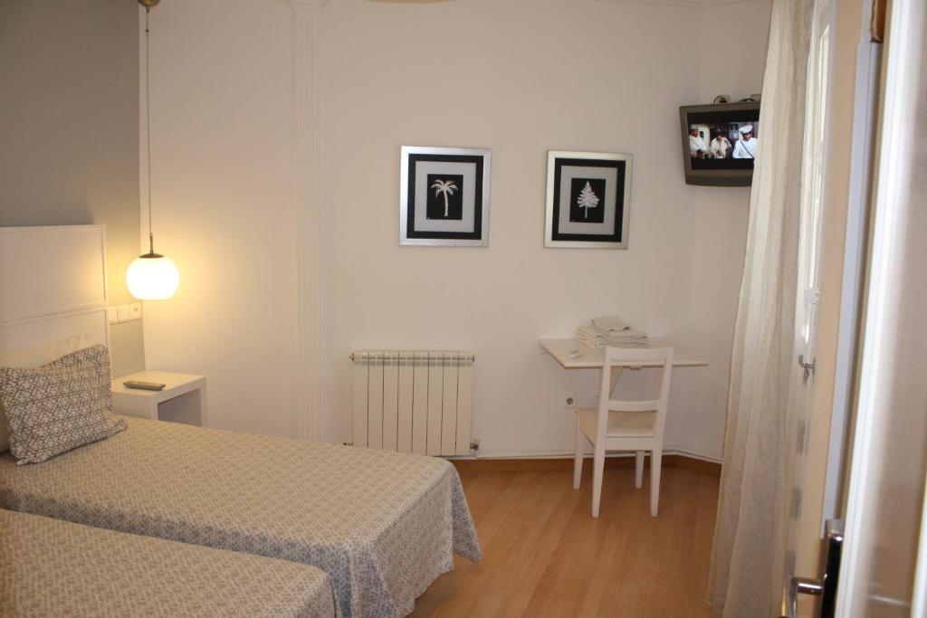 Hostal Adriano by null