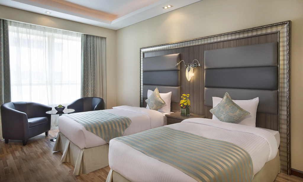 Pearl Swiss Hotel 18
