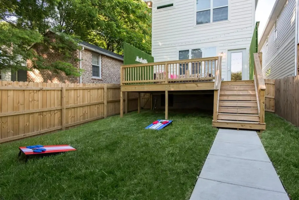Booking Fast 12 Beds-large Yard