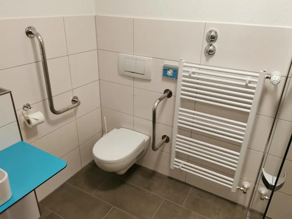 Standard Double room with balcony (full double bed)