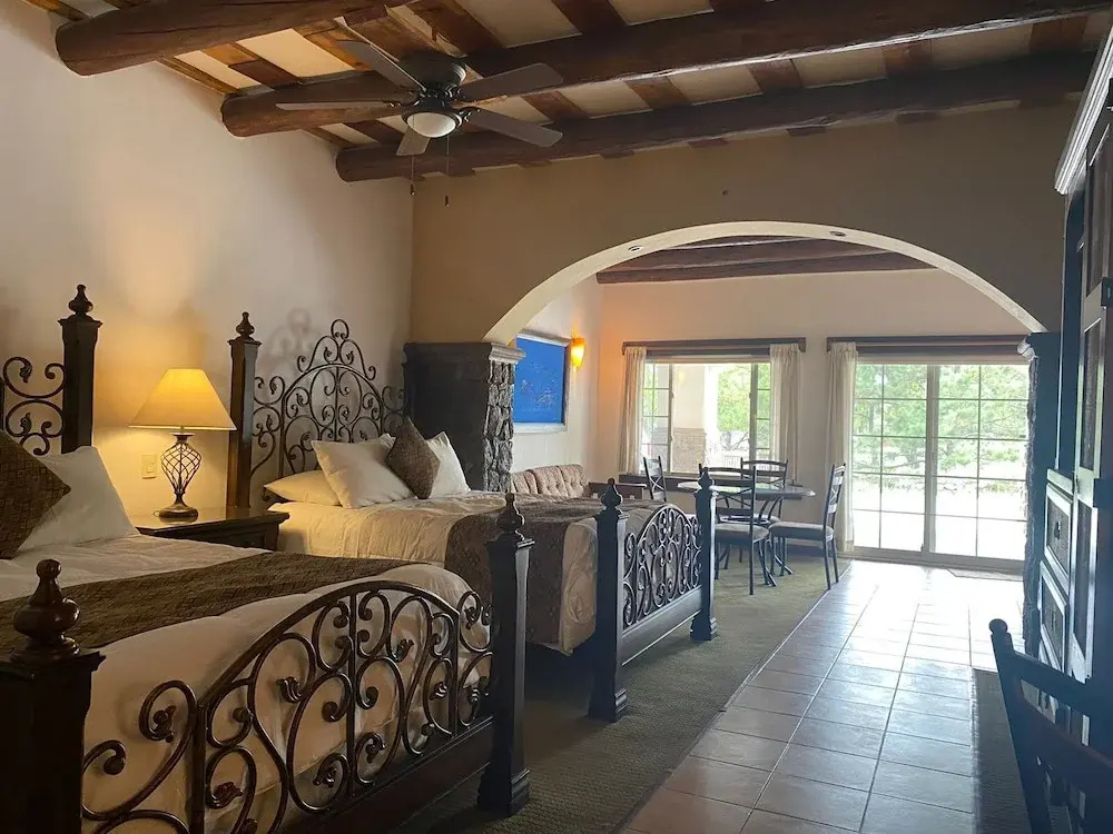 Premier Suite