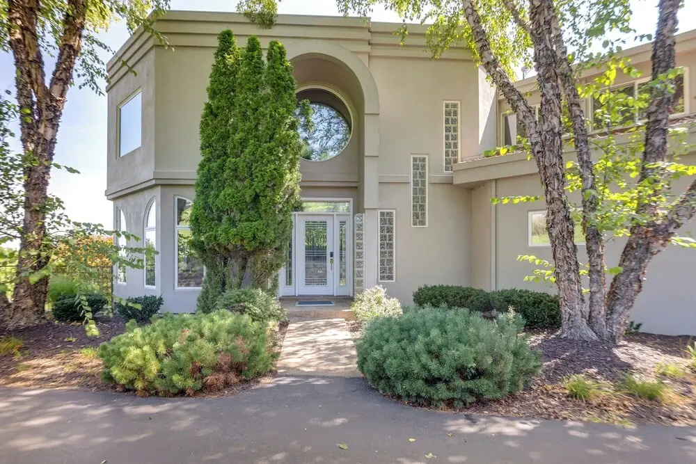 Spacious Missouri Retreat w/ Pool, Gym & Game Room
