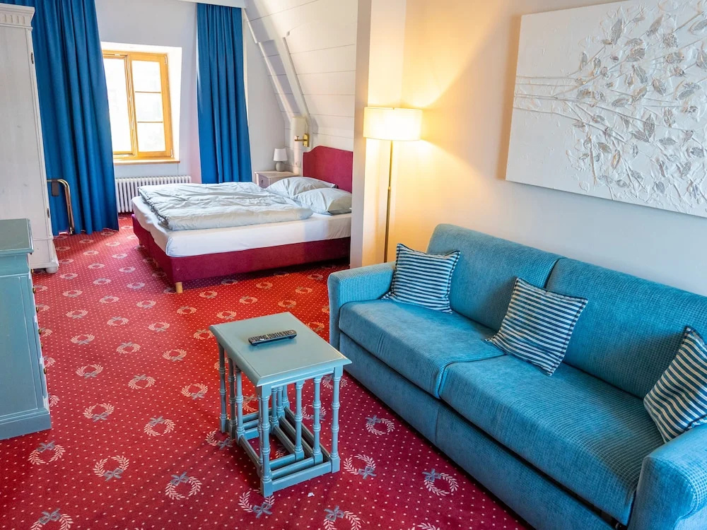 Hotel photo 12
