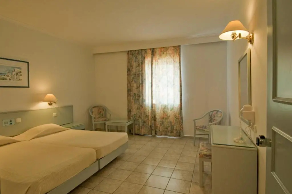 Standard Double room (twin beds)