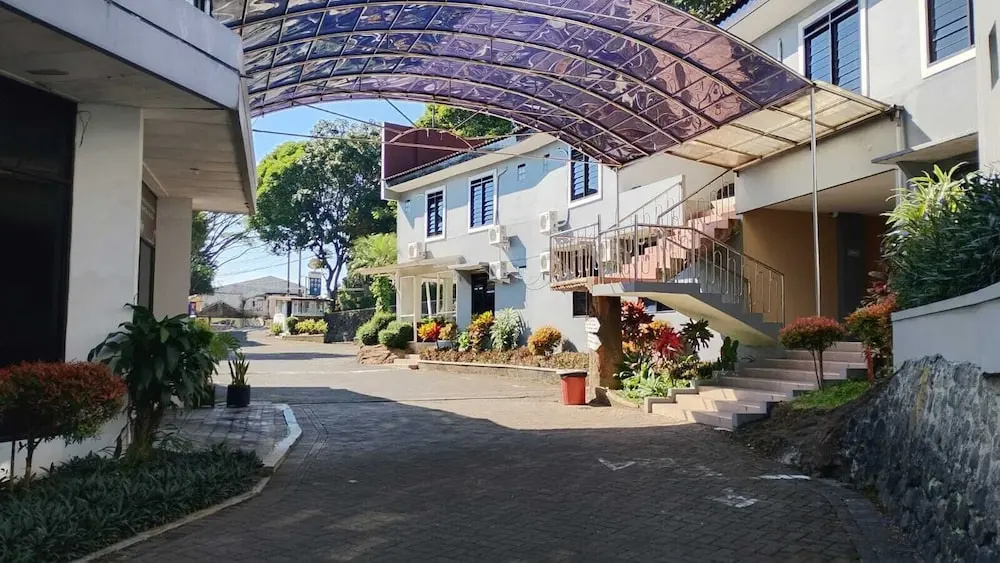 Hotel photo 13