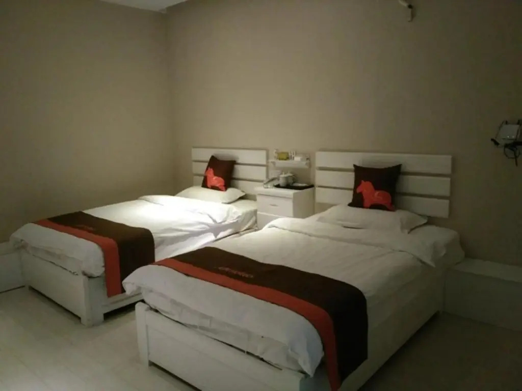JUNYI Hotel Jiangsu Suqian Muyang County Hospital of Chinese Traditional Medicine