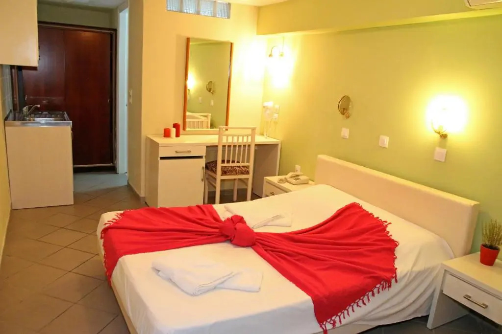 Economy Double room (full double bed)
