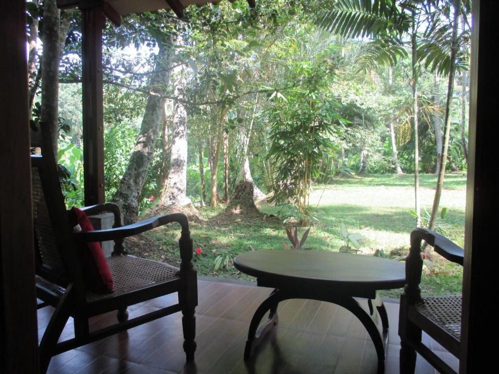 Kumbukgahawatta Hotel