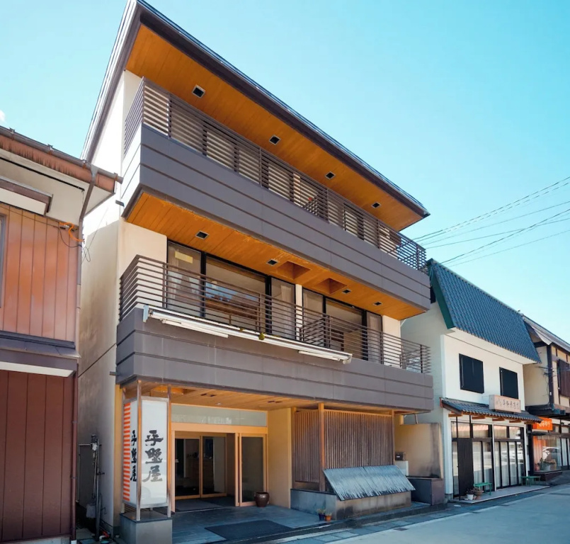 HIRANOYA in Yamanouchi