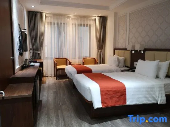 Standard Double room with street view (twin beds)