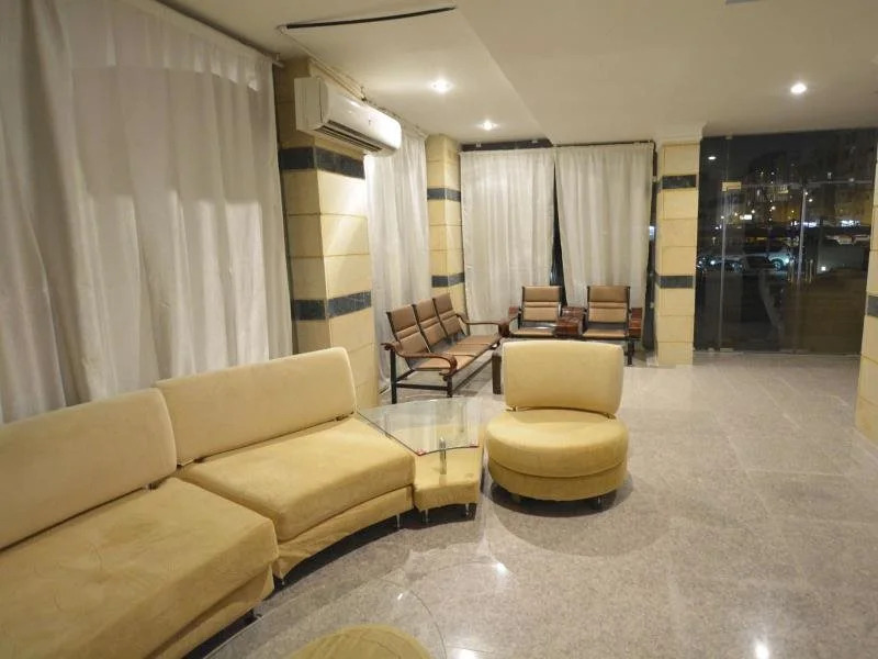 Leader Apartments - фото 10