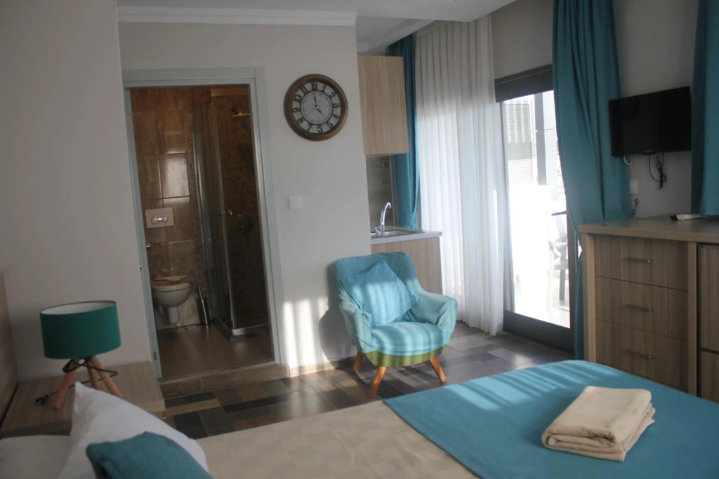 M Suite Hotel — 3