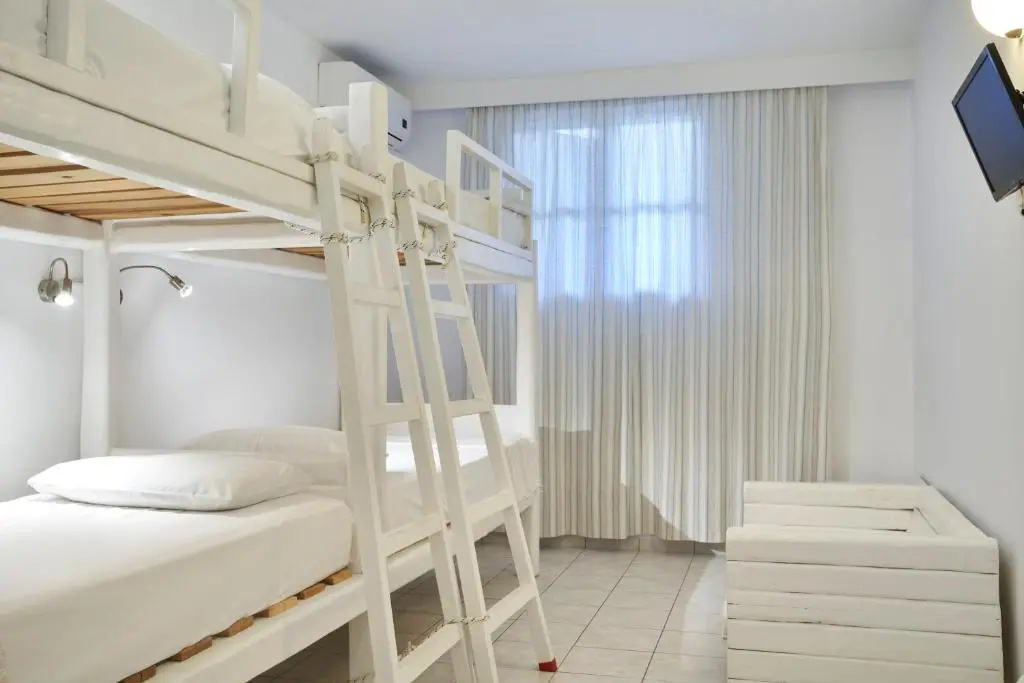 Polos Hotel - Chambres