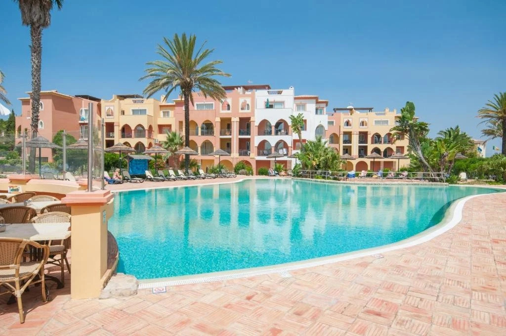 Jardim Da Meia Praia Hotel - Général