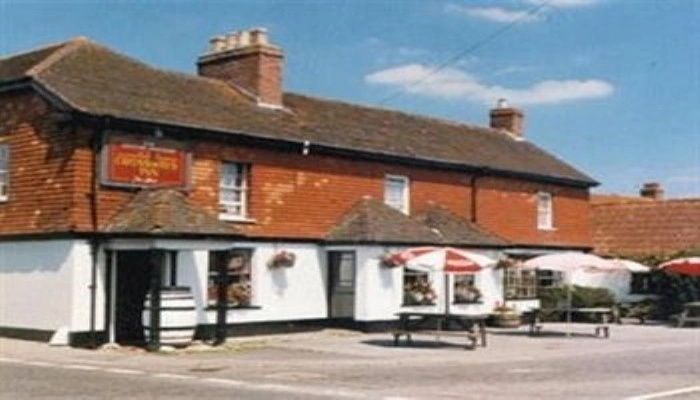 Crossways Inn