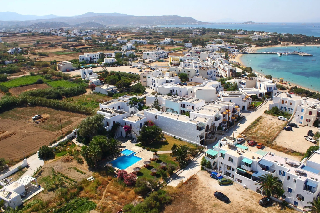 Beach & Waterfront