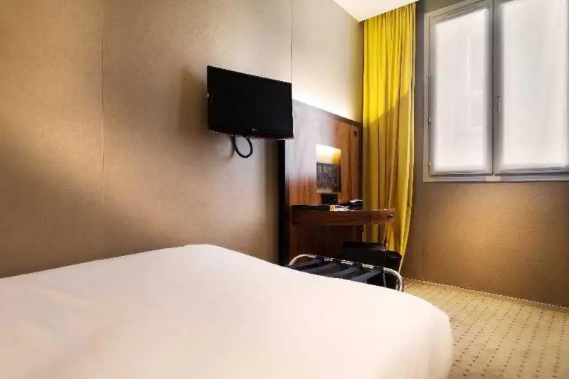 Standard Single room with balcony