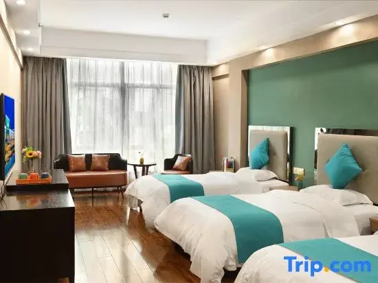 Deluxe Triple room