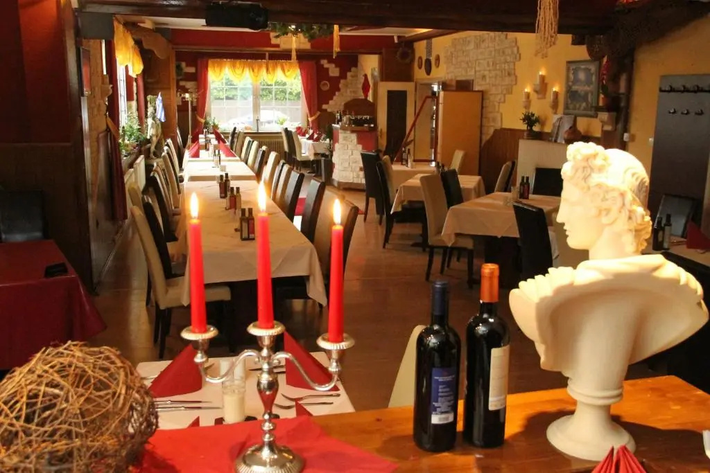 Food & Beverage
