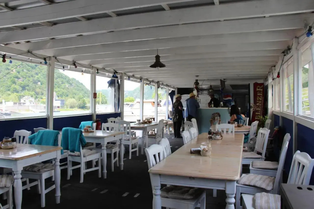 Musikalische Ferienwohnung mit Rheinblick - фото 13