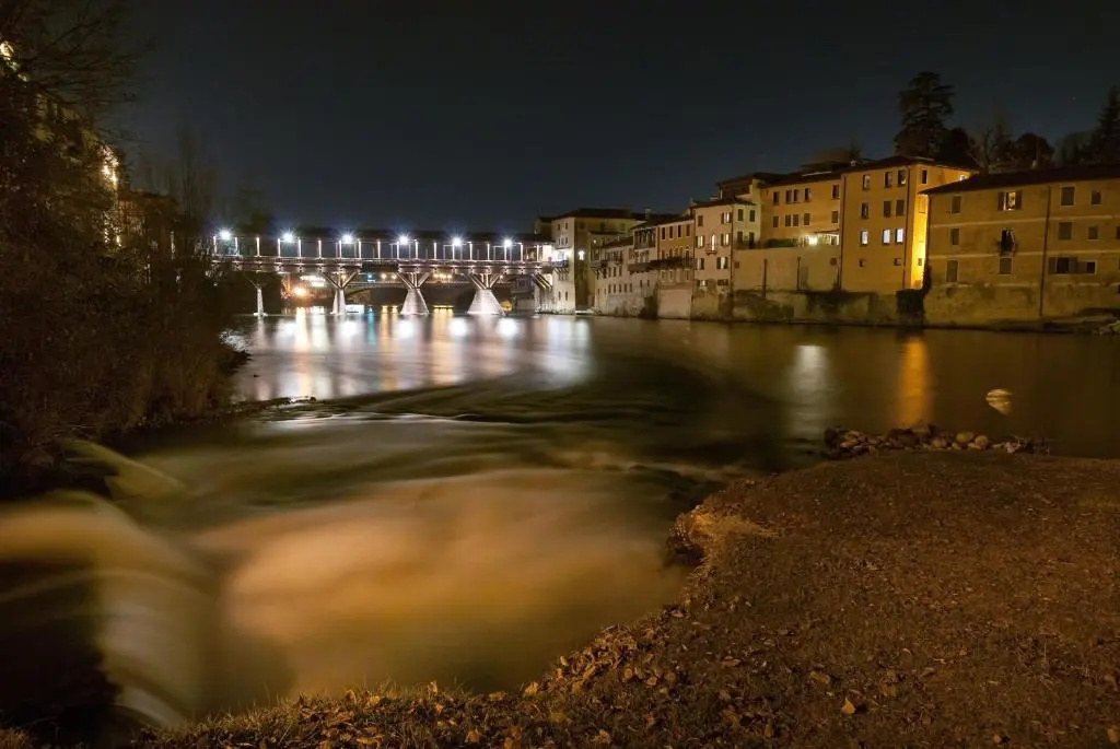 Vicolo J. Da Ponte - Bassano Centro Storico - фото 2