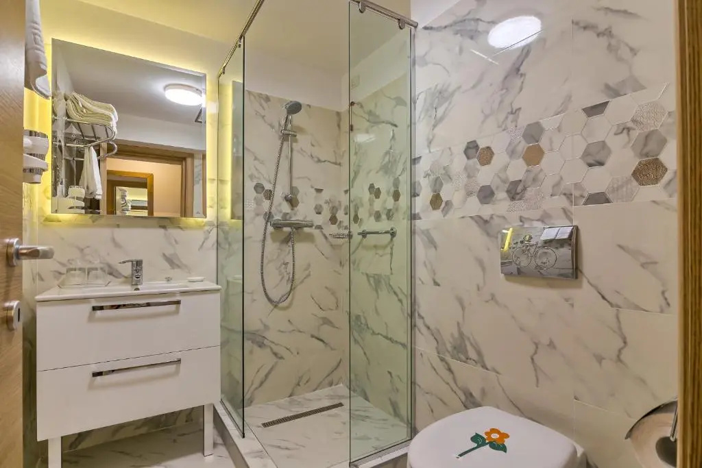 Hotel Saturn - Chambres