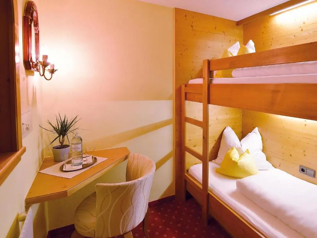 Hotel Pension Cafe Fritz - Chambres