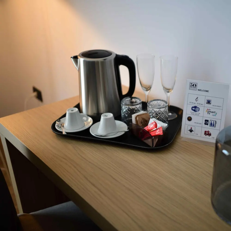 Economy room