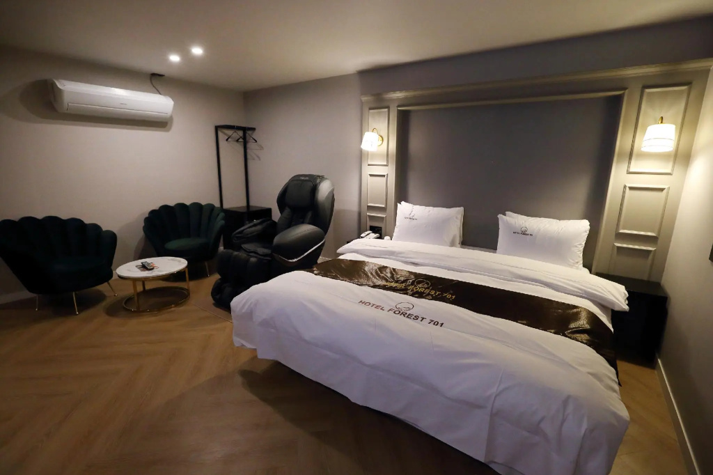 Premium room