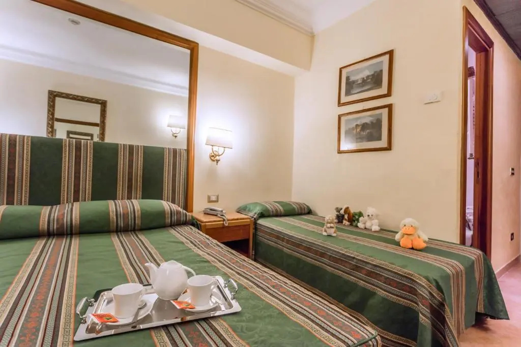 Triple room